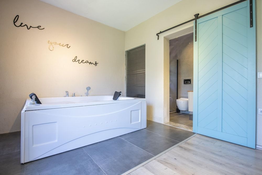 Eroglu Villas Honeymoon Villa, 2 Bedrooms 11