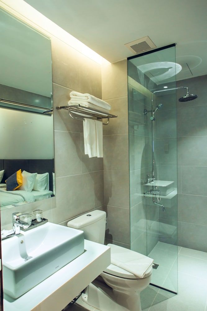 undefined Glamour Hotel Da Nang 7