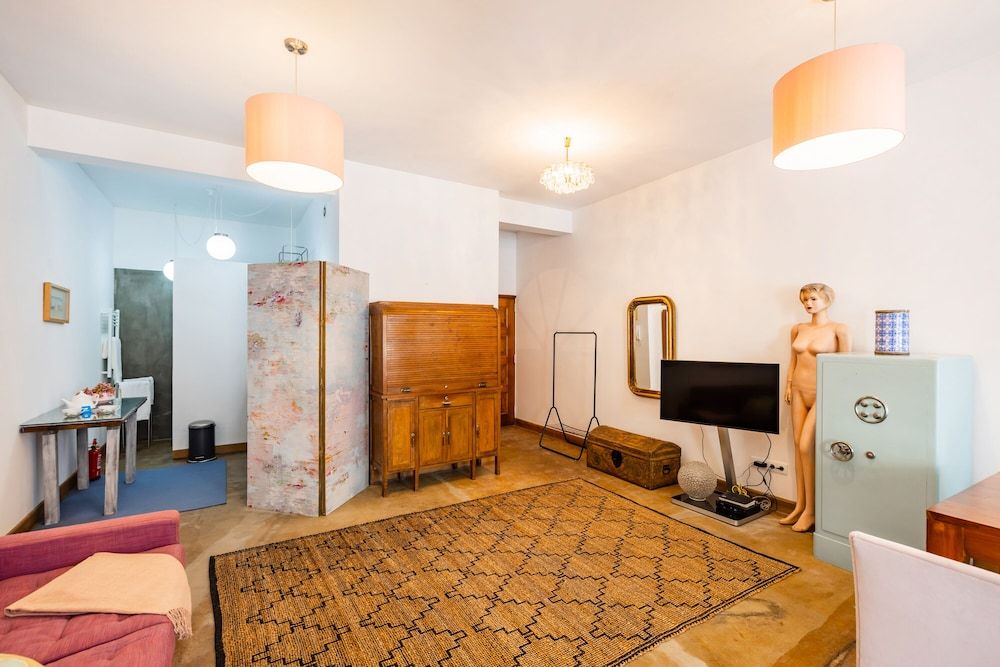 undefined Atelier by the River 9