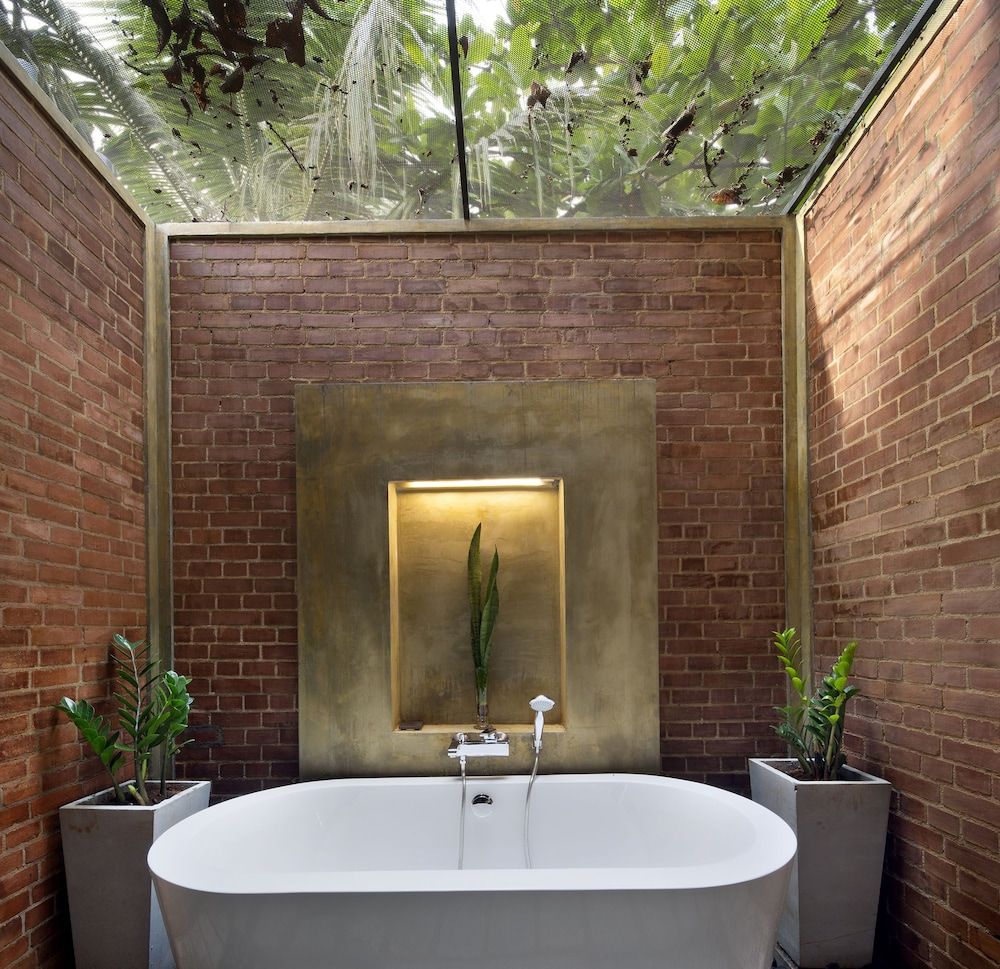 Ayana Sea Deluxe Villa, 1 King Bed, Bathtub 4