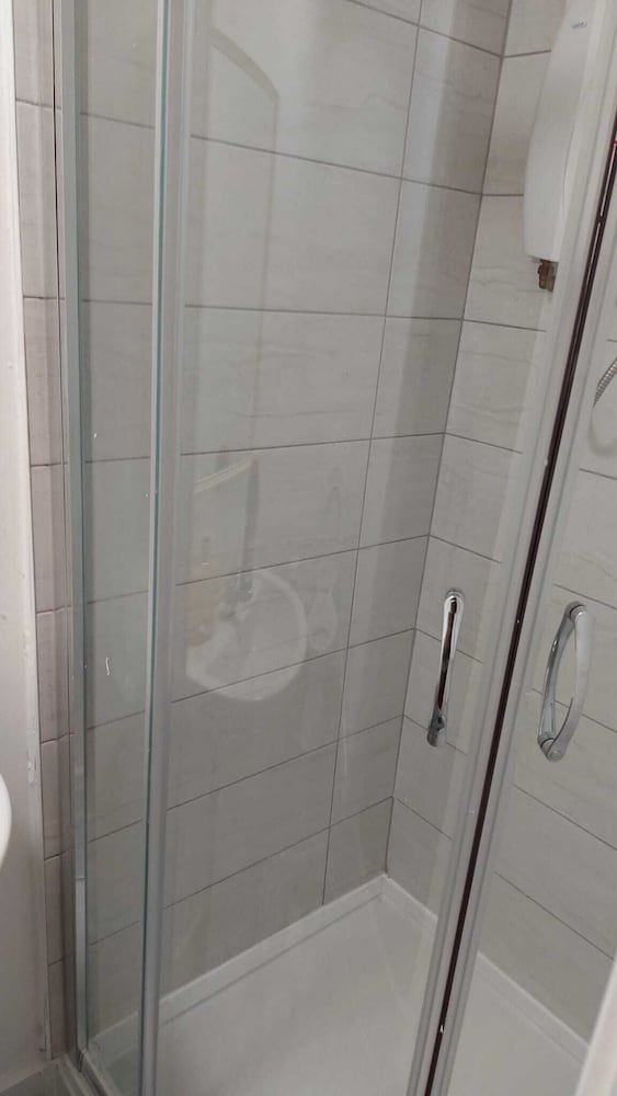 undefined Midtown Guesthouse 6