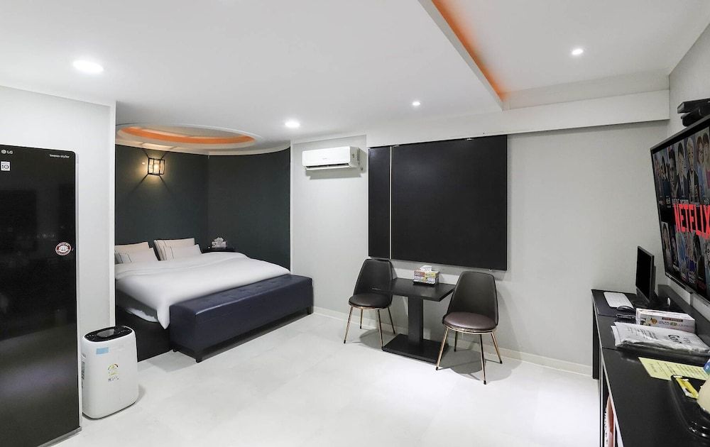 undefined Hotel Primo 2