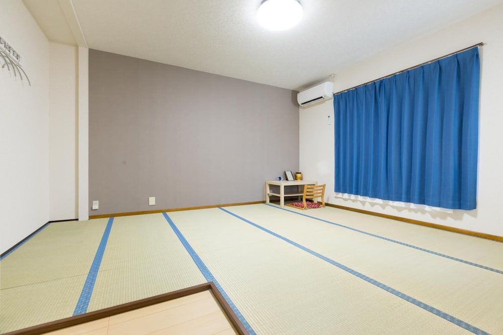 undefined Plus 9 Station Inn 7