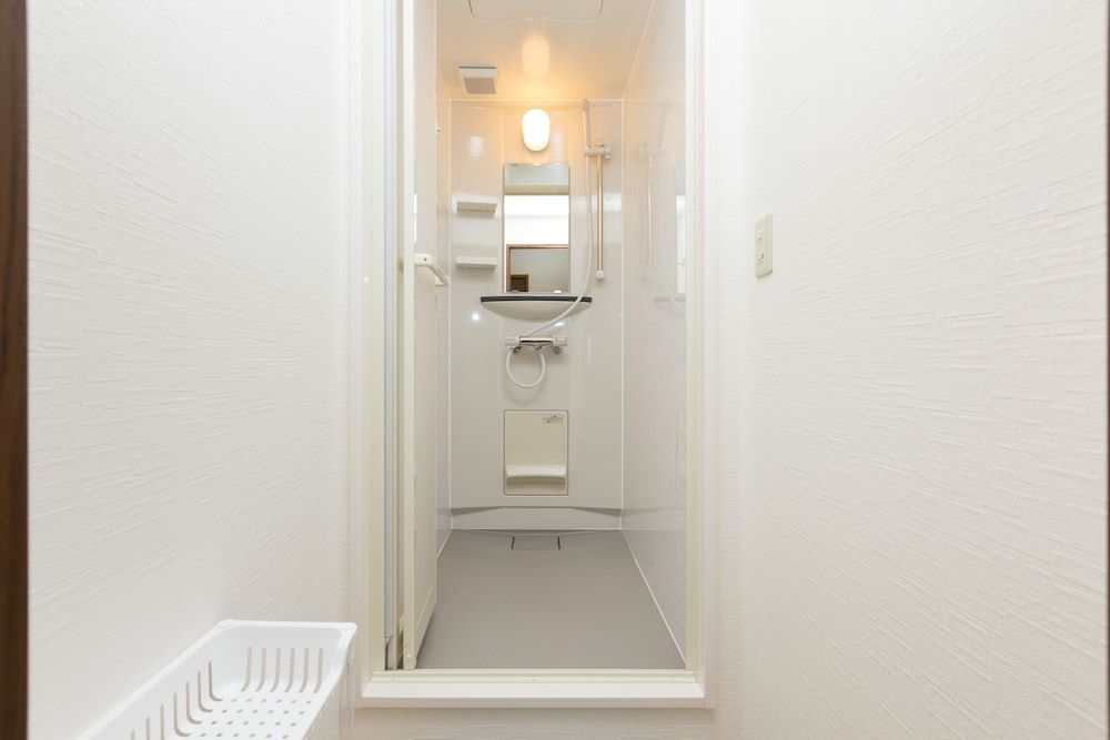 Plus 9 Station Inn Japanese Style Room, 4 People, Shared Bathroom 4