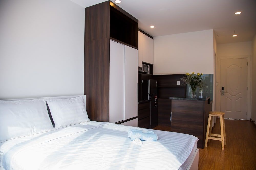 undefined Melow Riverview Apartment 9