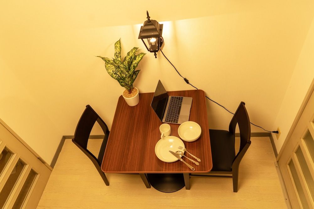 undefined Primavera Kamata 303 7