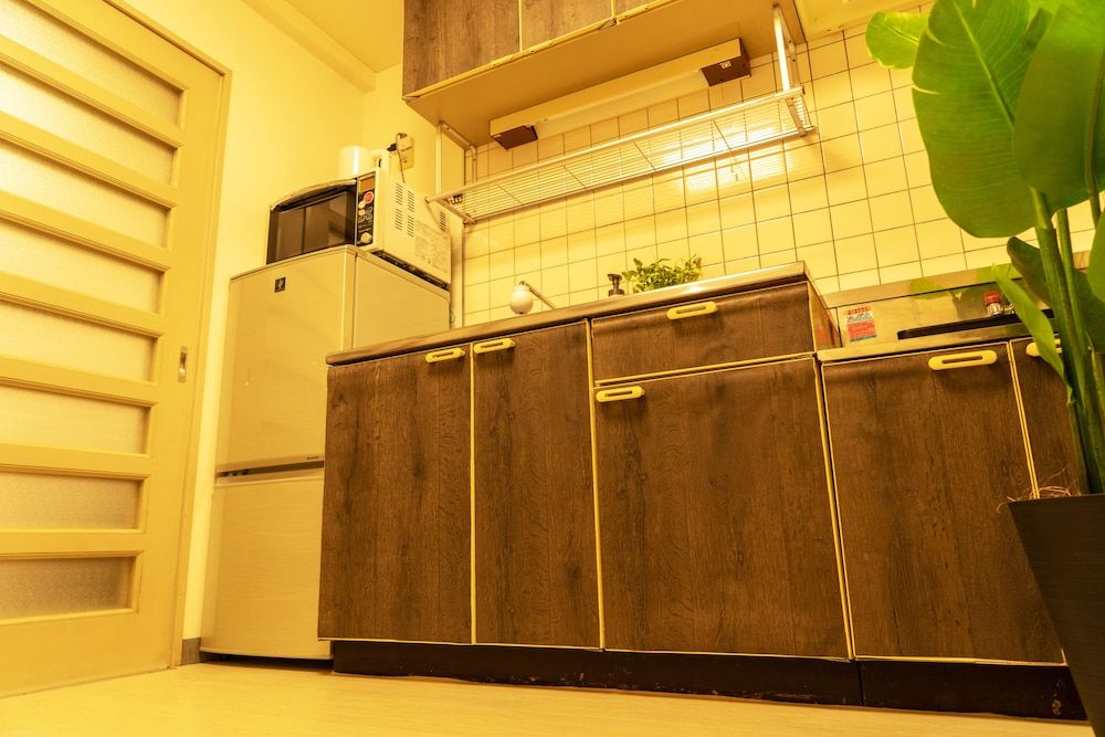 undefined Primavera Kamata 303 9