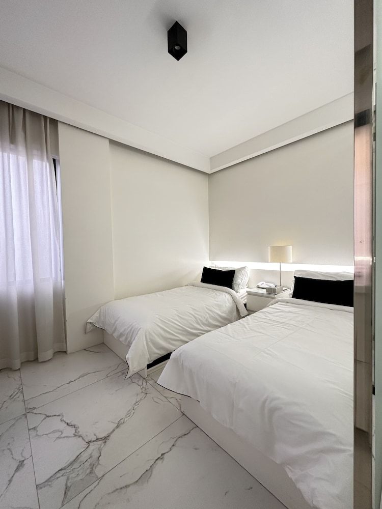 undefined RB 466 Hotel 10