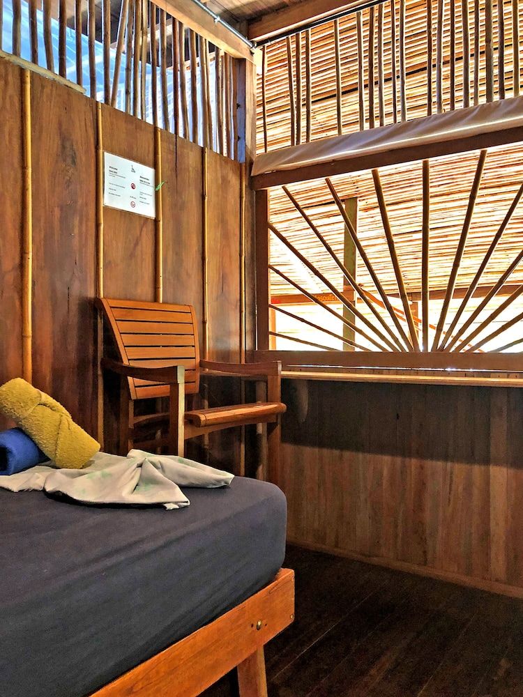 Classic Twin Room