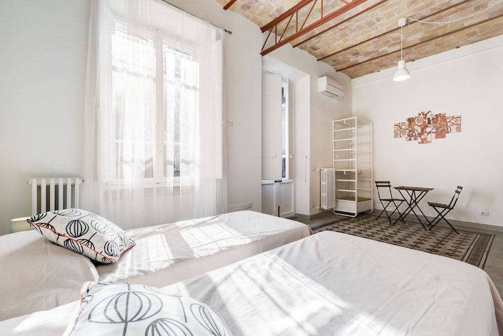 Monti Colosseum Apartment-Urbana Apartment, 3 Bedrooms, 2 Bathrooms, City View 5