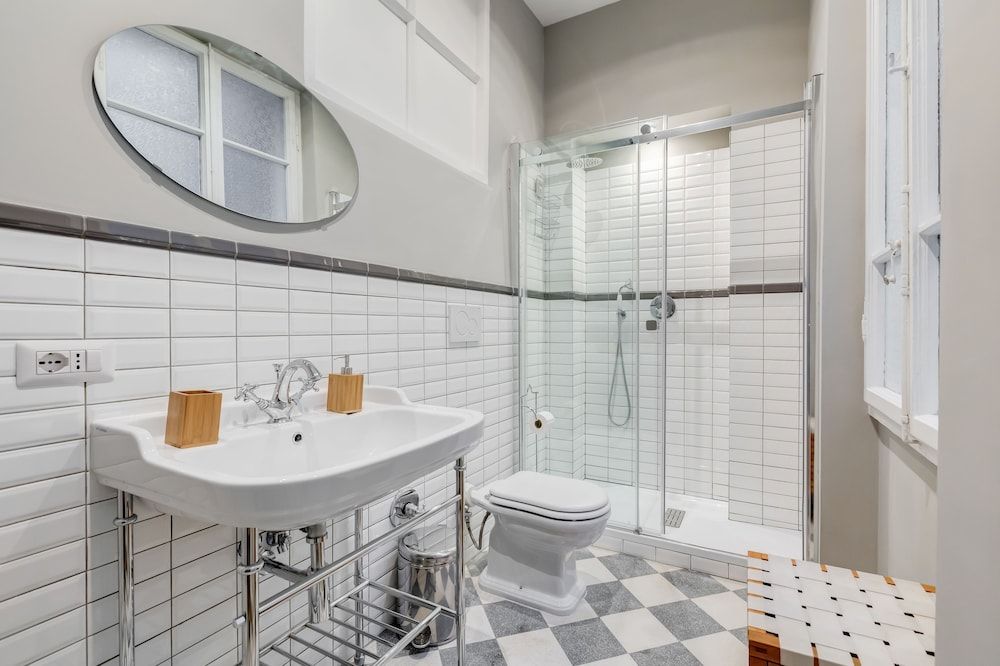 Monti Colosseum Apartment-Urbana Apartment, 3 Bedrooms, 2 Bathrooms, City View 13