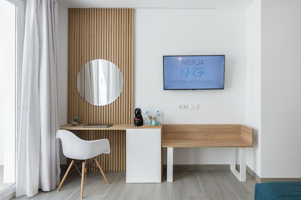 Nerja VG Hostal Boutique Premium Double Room, Terrace, Pool View 4