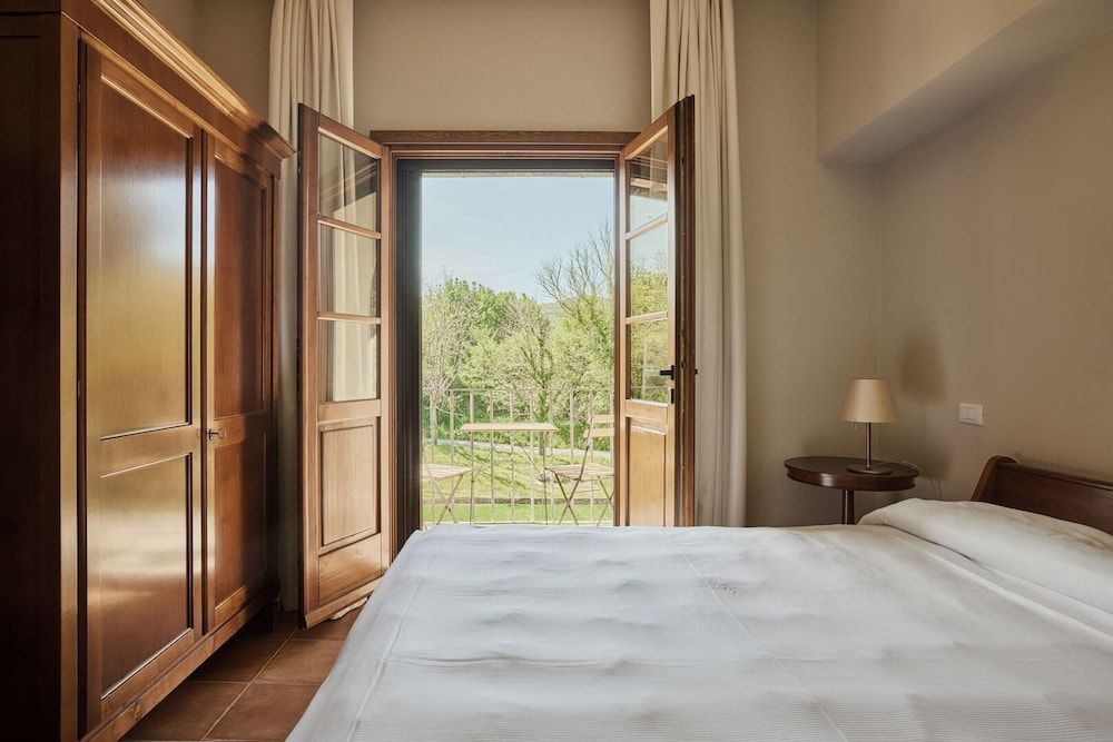 Standard Double or Twin Room, Garden View