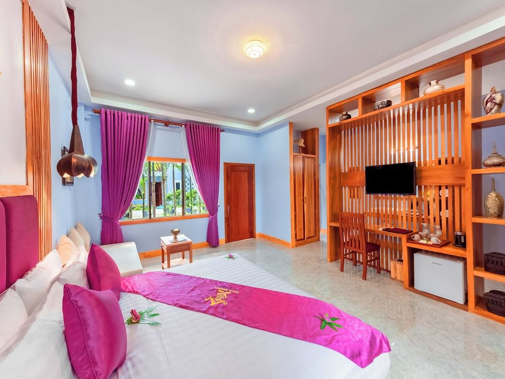undefined Cheata Residence