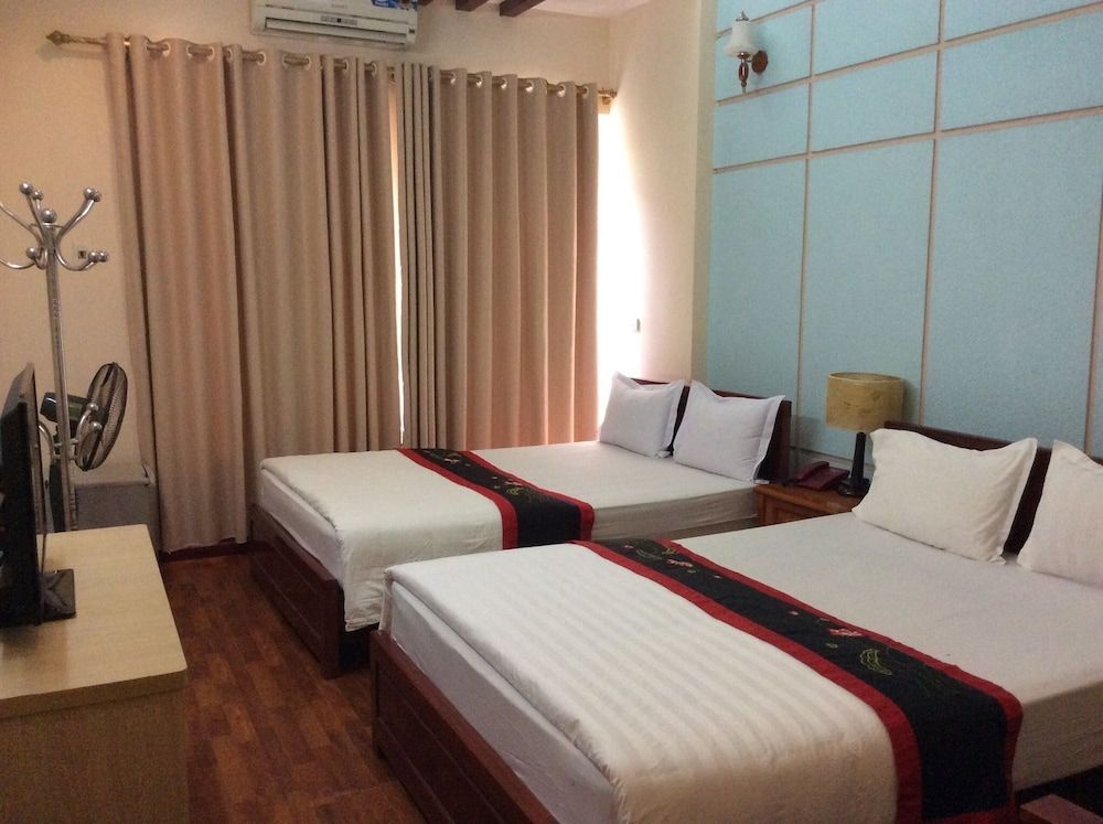 undefined Sunrise Hotel 3