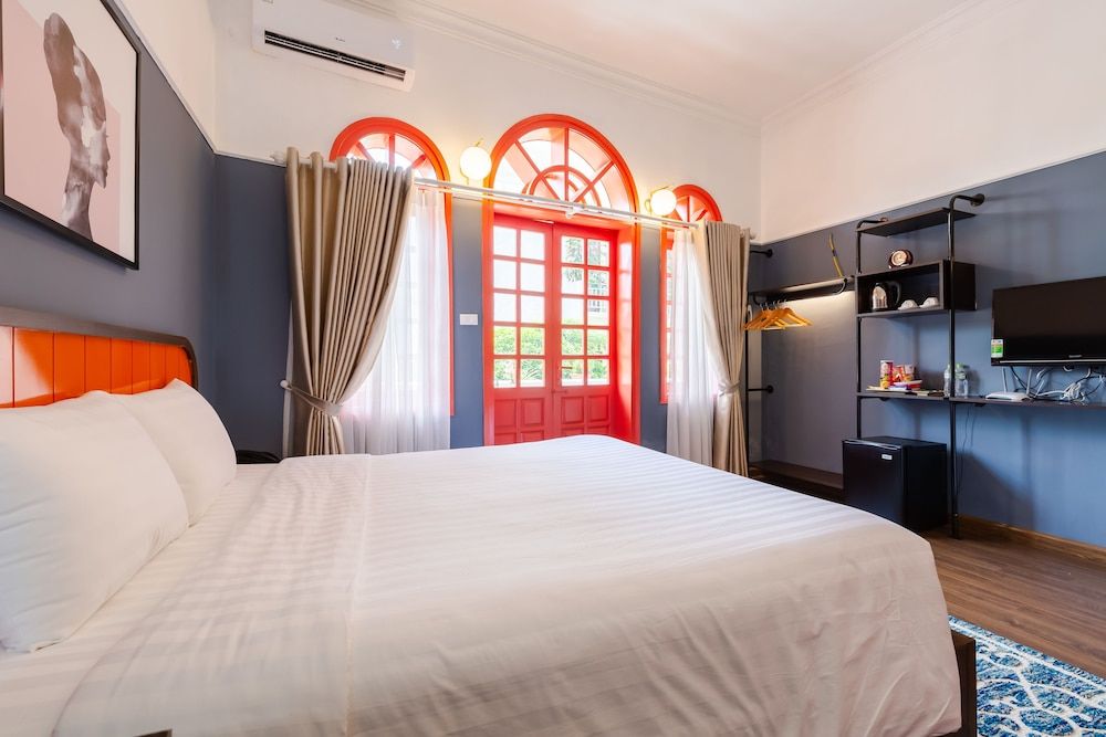 undefined The Poppy Villa & Hotel 7