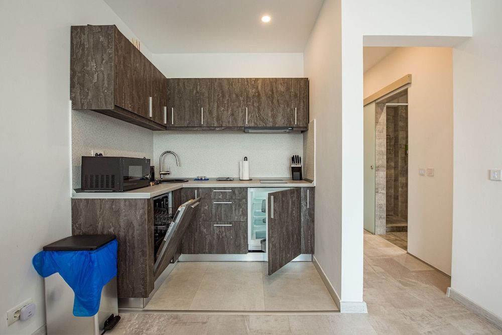 undefined Cozy Penthousestudio Cityview W12 5