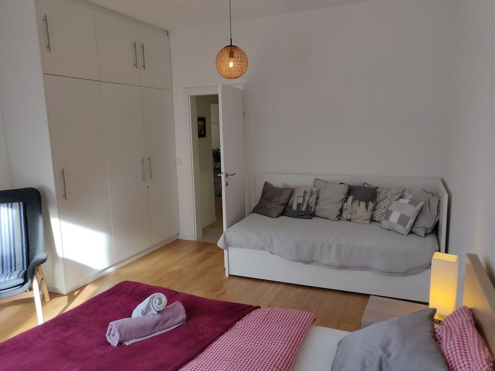 undefined Luxury Spa Apartment 5