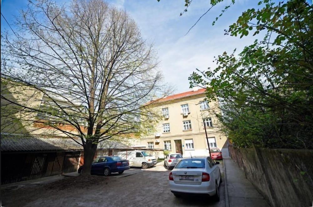 undefined Luxury Spa Apartment 2