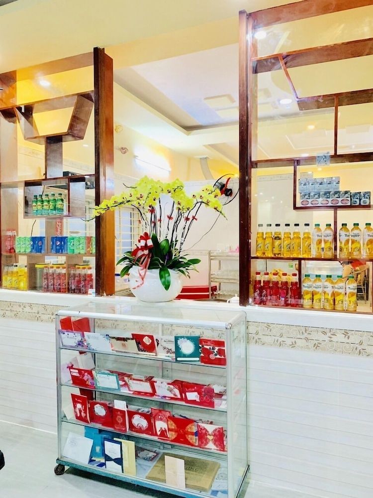 Coffee Shop
