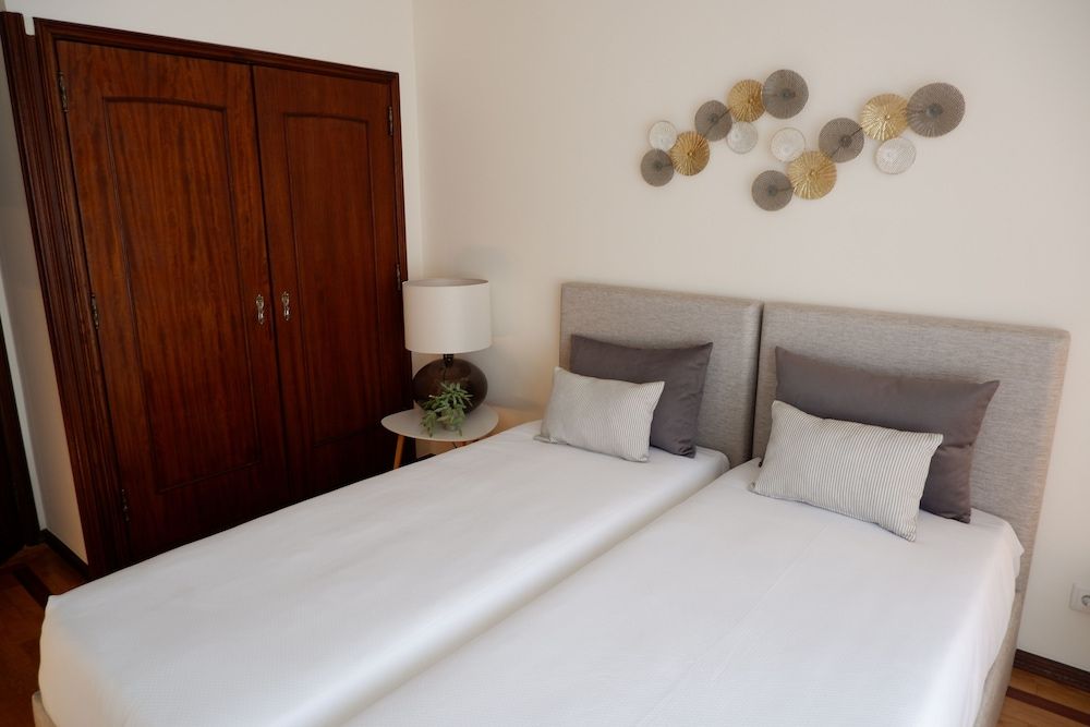 Porto Family Home by MP City Apartment, 3 Bedrooms 4