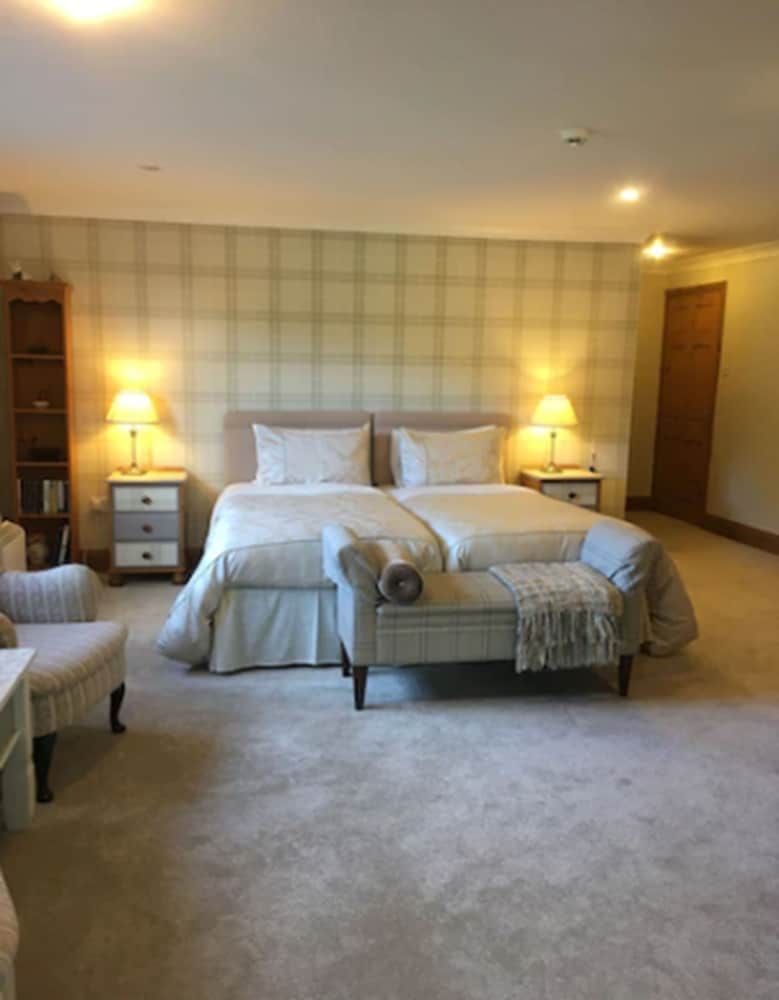 Exclusive Apartment, Ground Floor