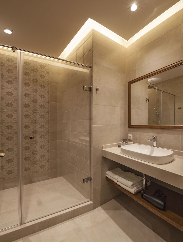 Villa Flavia Heritage Boutique Hotel Deluxe Double Room 12