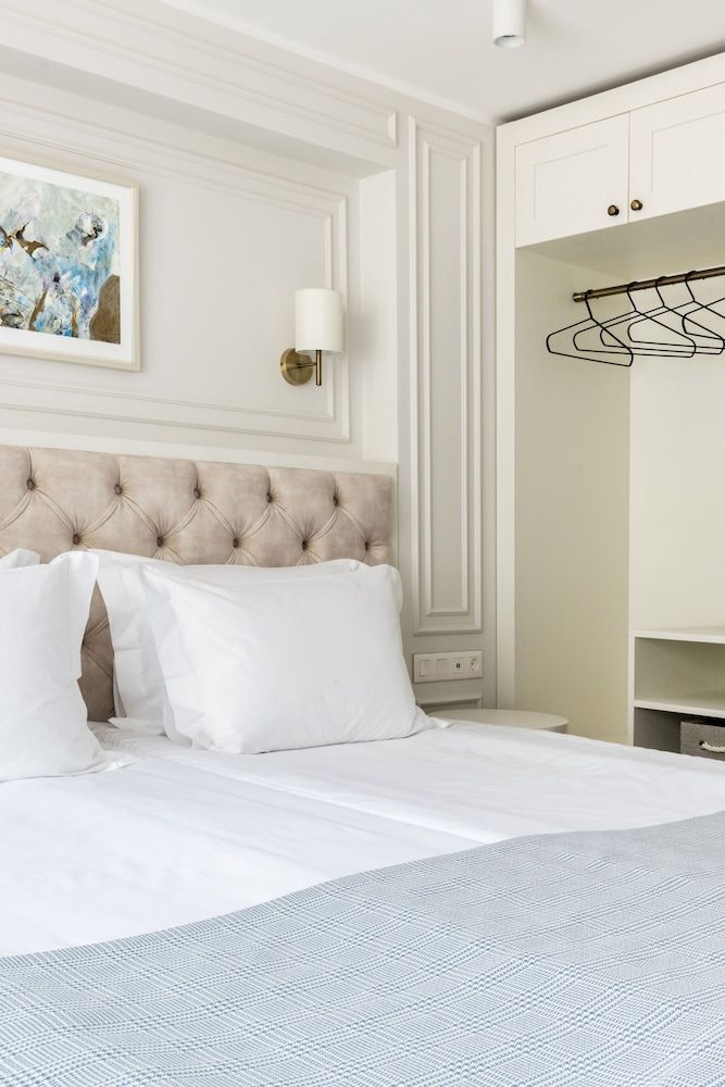 Villa Flavia Heritage Boutique Hotel Deluxe Double Room 8