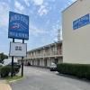 James River Inn & Suites
