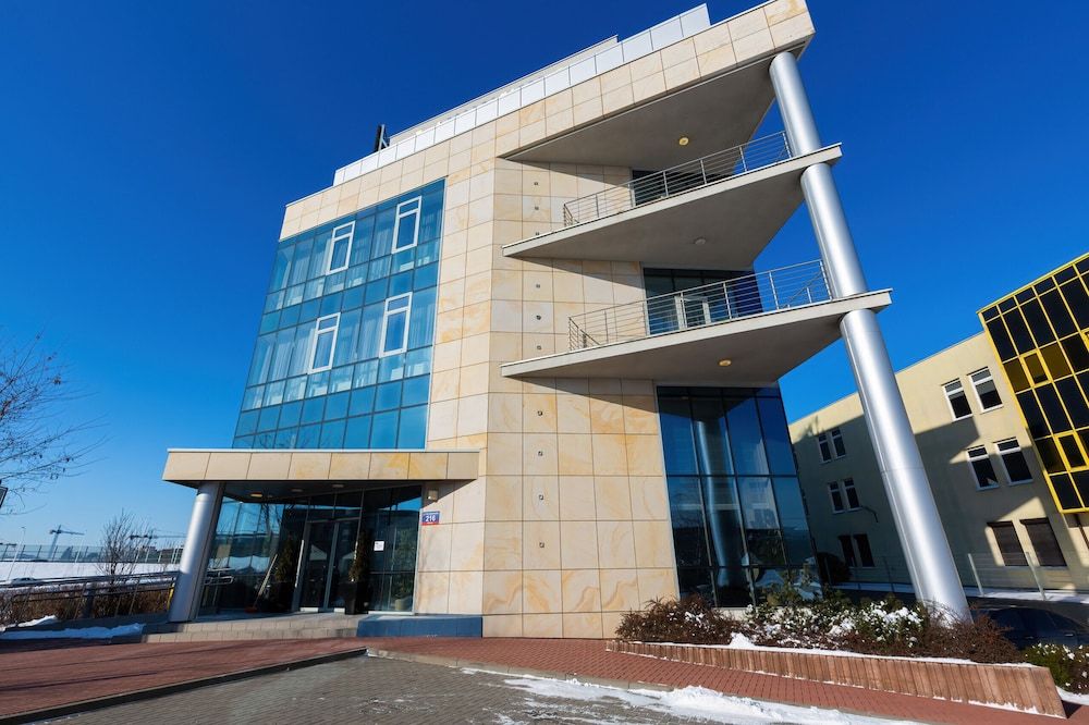 undefined Apartment Aleje Jerozolimskie by Renters 2