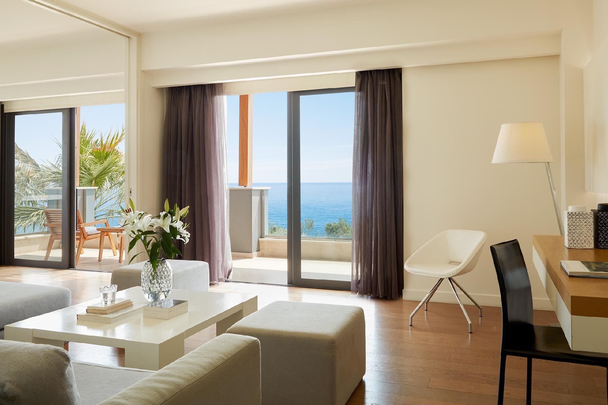 Executive Suite with Private Pool