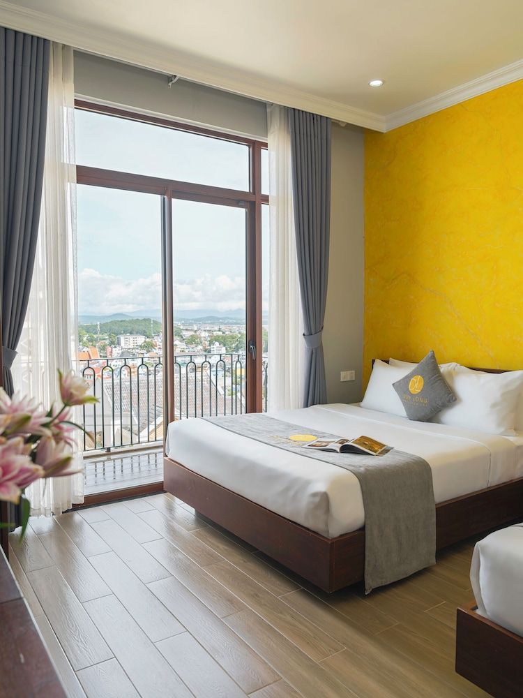 undefined Duy Long Hotel 5
