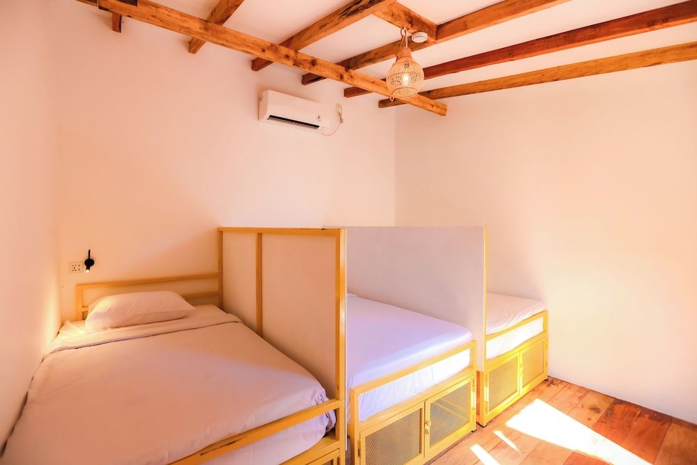 undefined Mad Monkey Gili Trawangan - Hostel 4