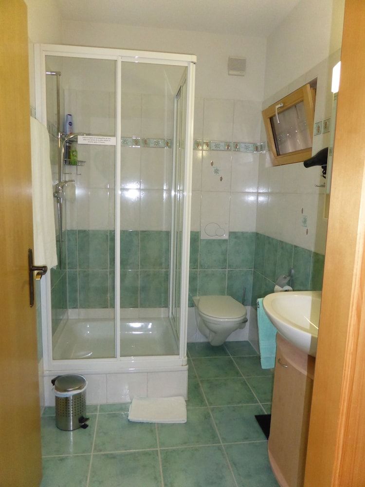 B&B Les Acacias Comfort Twin Room (Verte) 6