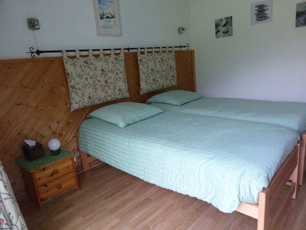 B&B Les Acacias Comfort Twin Room (Verte) 2