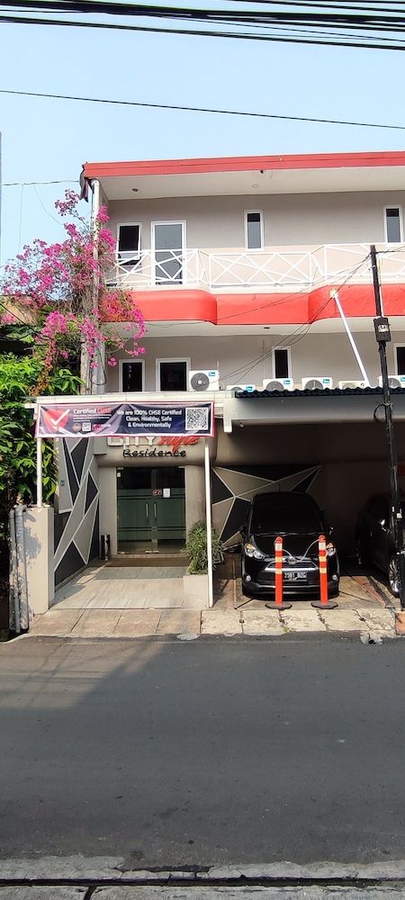 undefined City Style Residence 8