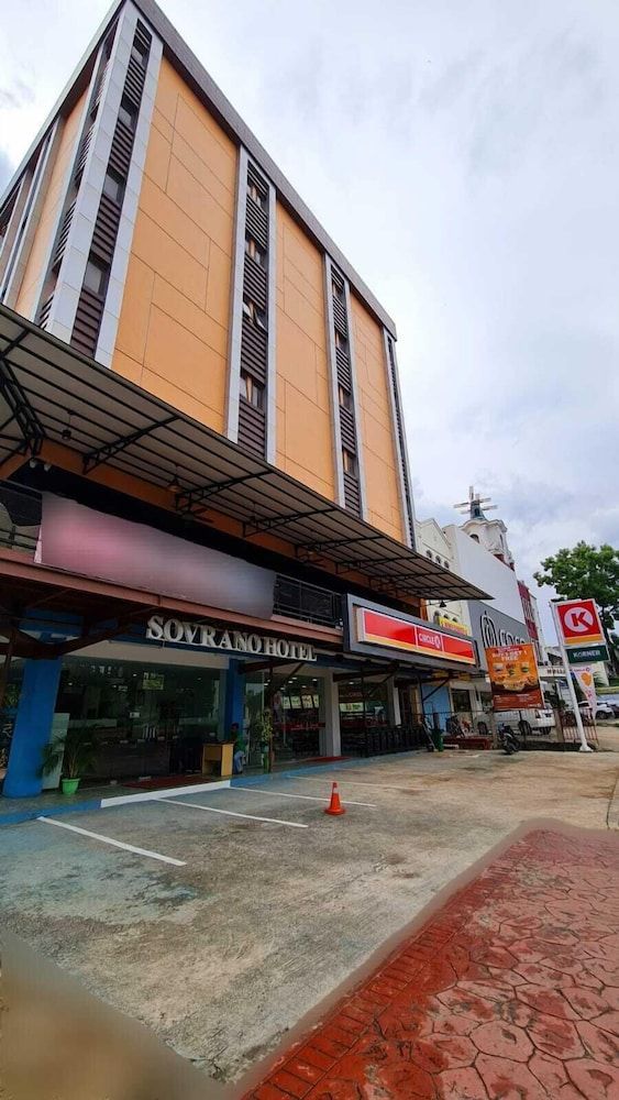 undefined SOVRANO HOTEL 3