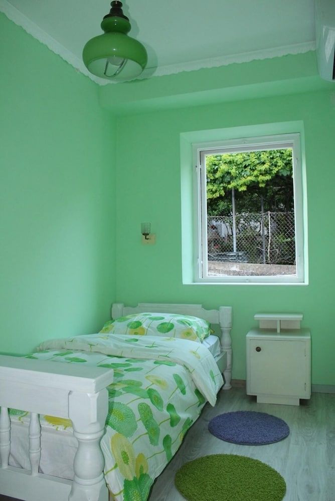 undefined Guest House Gugily