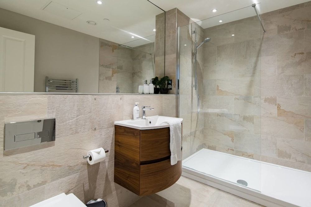 JOIVY York Place Apartment in Georgian City Centre Building Apartment (1 Bedroom) 23