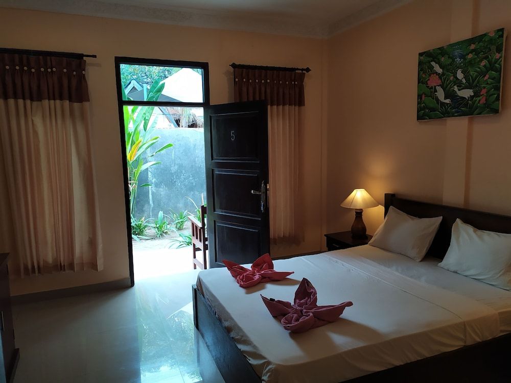 undefined Kusuka Bungalows 10