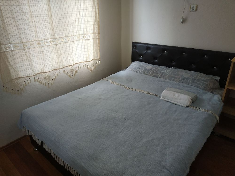 Zeytinada Pansiyon ve Gozleme Classic Double Room, 1 Queen Bed, Non Smoking, Partial Sea View 20