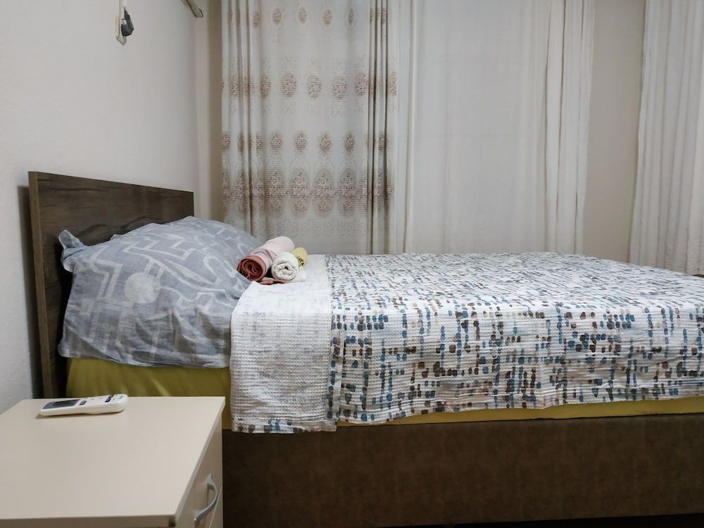 Zeytinada Pansiyon ve Gozleme Classic Double Room, 1 Queen Bed, Non Smoking, Partial Sea View 6