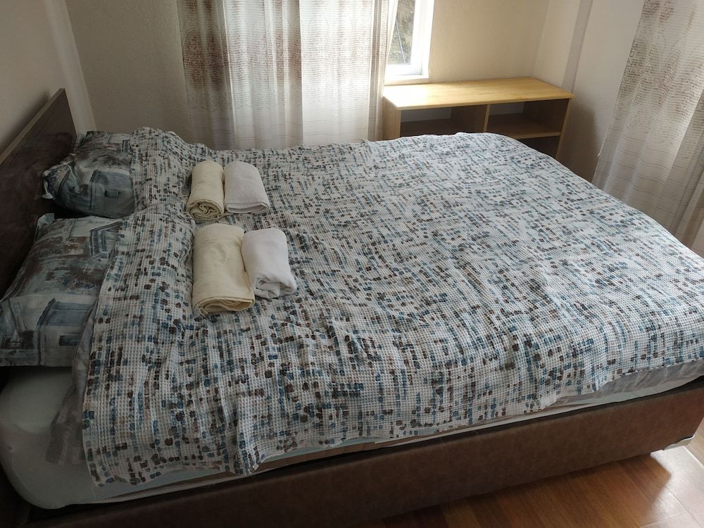 Zeytinada Pansiyon ve Gozleme Classic Double Room, 1 Queen Bed, Non Smoking, Partial Sea View 13