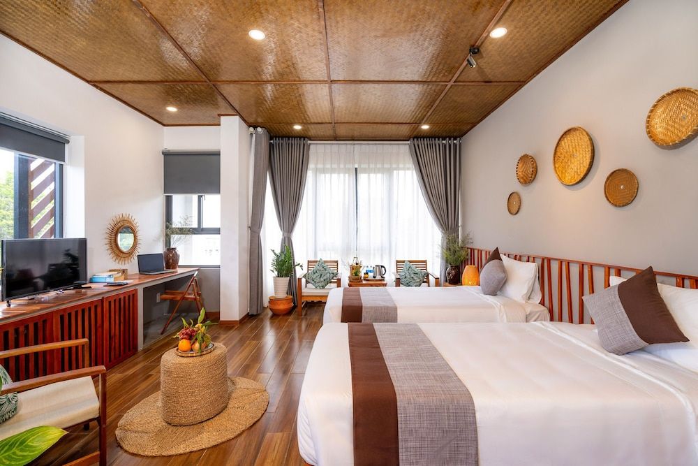 undefined Tropical Home Villa