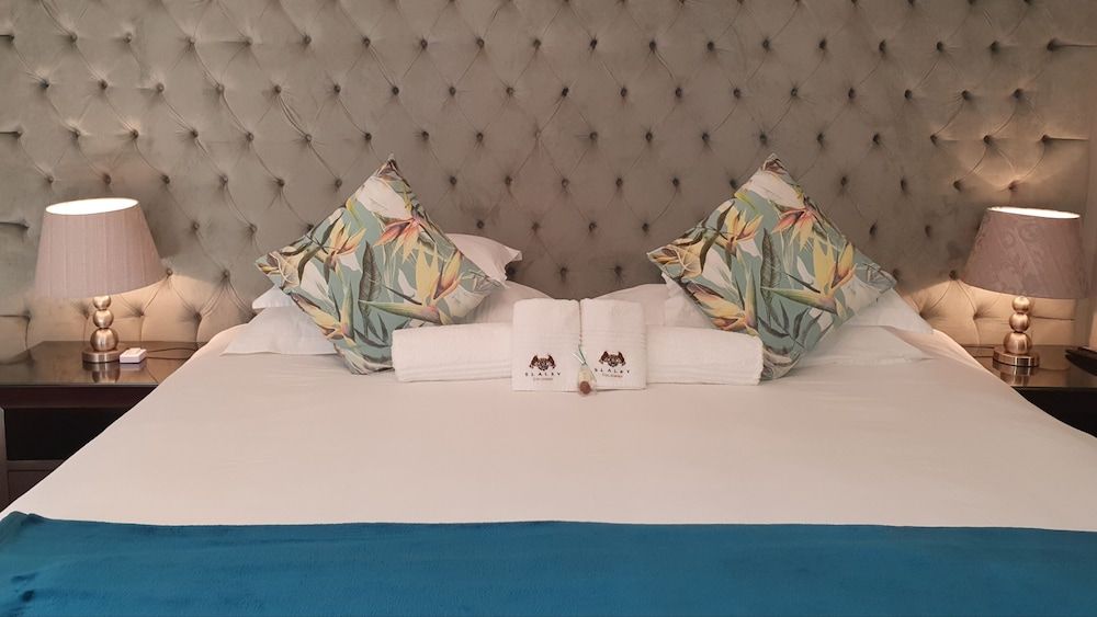 Luxury Room