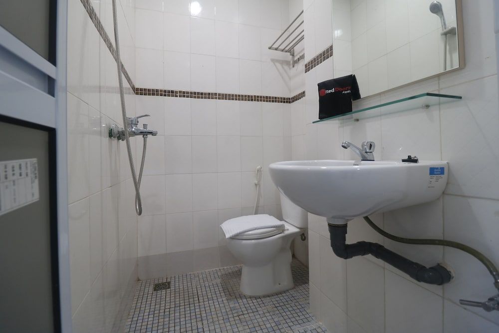 undefined RedDoorz @ Baloi Batam 10