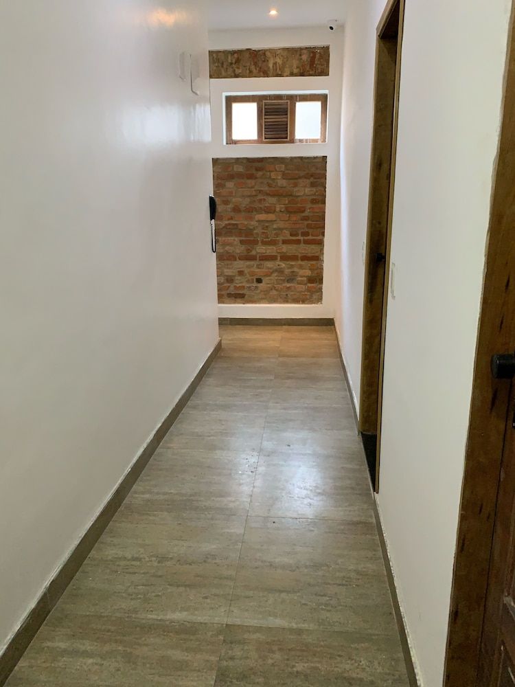 undefined Suites497 3