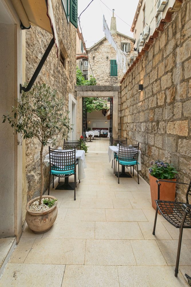 undefined Makarun Heritage Rooms 4