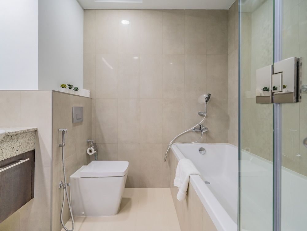 Charming Tropical Apartment Minutes To Dubai Mall Comfort Apartment, 1 Bedroom 11