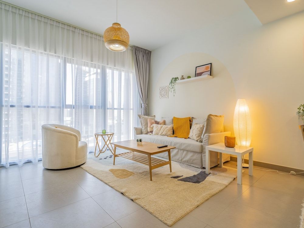 Charming Tropical Apartment Minutes To Dubai Mall Comfort Apartment, 1 Bedroom 8